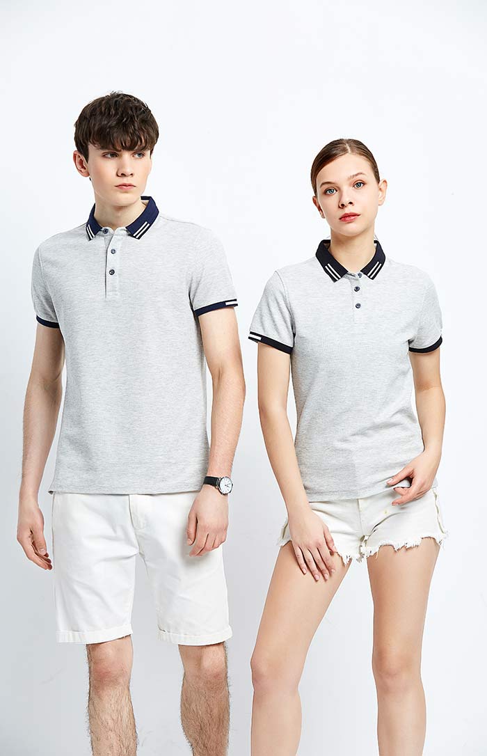 220克錦上添花翻領短袖T恤衫定做之花灰色配藍色領款式模特圖